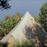 Glamping Bell Tent Robinson Luksuzni šator