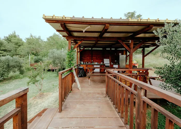 Роскошный шатер Glamping Bell Tent Robinson Любач