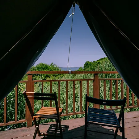 Luksusowy namiot Glamping Bell Tent Robinson *